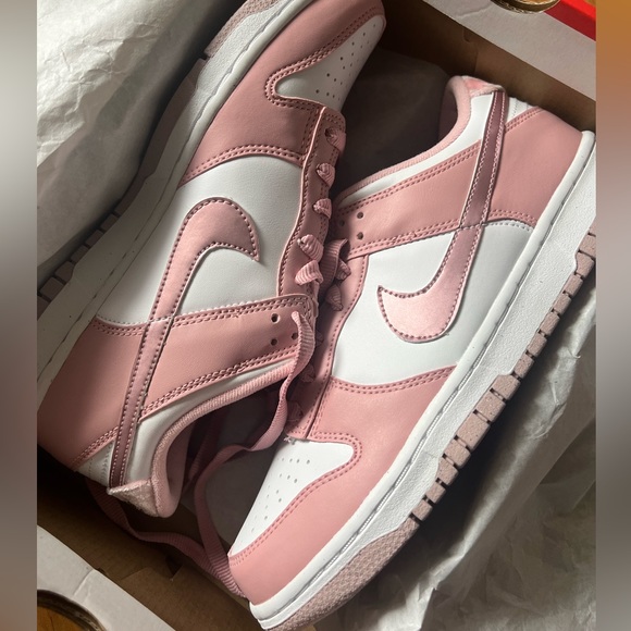 Pink Velvet Nike Dunk Low’s - Picture 1 of 5